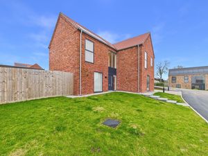 Side Elevation- click for photo gallery